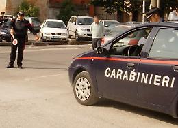 Furto di un telefonino ai danni di un disabile, arrestato 21enne