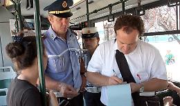 'Stretta' sui bulli senza biglietto 