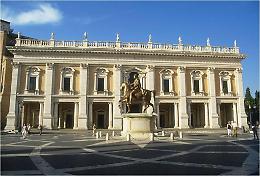 Il Campidoglio trascrive prime nozze gay