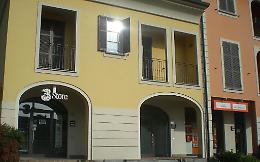 Negozi Wind e Tre, dopo un mese i ladri tornano a fare visita