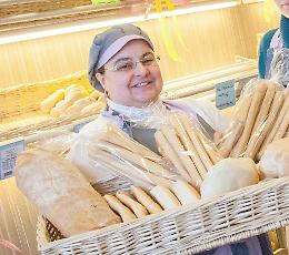 Chiude anche il fornaio, Maristella senza servizi