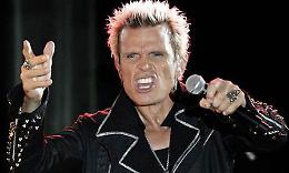 Billy Idol a Milano con lo storico chitarrista Steve Stevens 