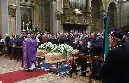 Una folla per salutare Achille e Gianbattista