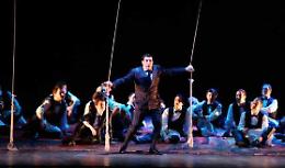 Pene d’amore fin de siècle. Piacciono ‘Les Contes d’Hoffmann’ di Offenbach