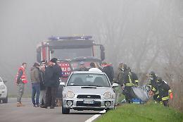 Cadavere in un sacco lungo la sponda del Po