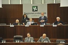 Ti piace il nuovo inno della Regione Lombardia di Mogol - Lavezzi?