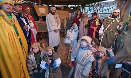 Presepe vivente dedicato alla pace