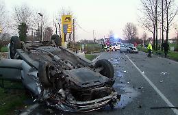 Pauroso incidente in via Treviglio, nove persone ferite