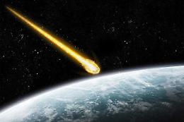 Il cielo oscuro e i suoi misteri spiegati da Elidoro stasera