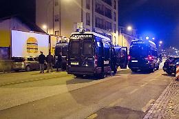 Maxi rissa, Alternativa Comunista: "Scarcerate i compagni"