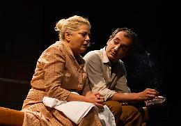 In scena 'Lo zoo di vetro'