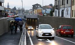 Via Persico: sarà spostato l'attraversamento pedonale adiacente il sottopasso 