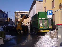 Ghiaccio, raffica di cadute in città