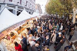 Festa del Torrone, dolce assaggio 
oggi e domani stand e corteo dall'Expo