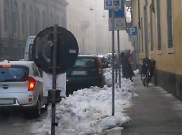 'Parcheggi a pagamento agibili, da pulire quelli liberi'