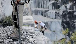 Massa Carrara: ecco chi sono gli angeli del marmo