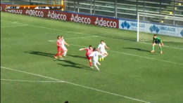 Cremonese-Como 1-0, tre punti d'oro per i grigiorossi