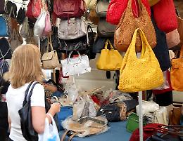 Il mercatino di Forte dei Marmi a Offanengo