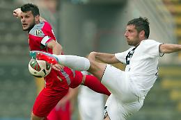 La Cremonese in dieci rimonta il Lumezzane (1-1)
