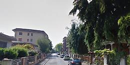 Esce di casa ed entrano i ladri