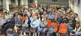 Via Brescia a senso unico, 800 firme per il 'no'