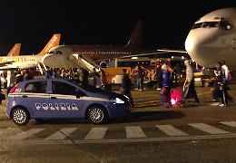 Se il migrante gioca con i soldi degli aiuti