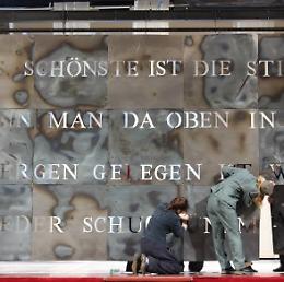 UOMINI IN GUERRA MENSCHEN IM KRIEG 