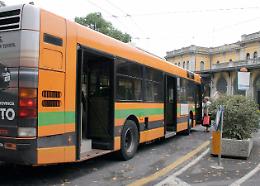 Autisti picchiati, l'aggressore rimane in carcere 