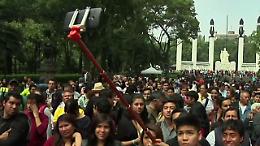 Messico sfida Usa a colpi di selfie da Guinness