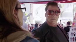 Come una statua di cera: Schwarzenegger spaventa i fan di Terminator