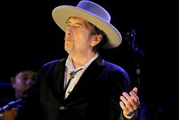 Un duo d'eccezione apre il Summer Festival di Lucca: Dylan e De Gregori