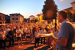 Chieve in piazza contro i profughi