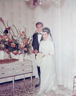 La festa per il 50° anniversario di matrimonio di Laila e Benito Penna