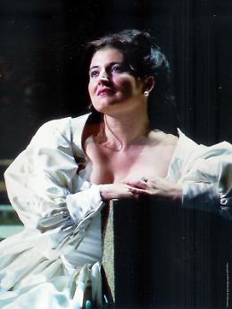 Cremona. Il soprano Dimitra Theodossiou al Museo del Violino