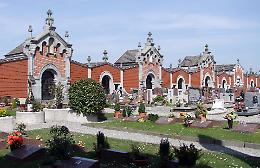 Cimitero nei mirino dei ladri
 Magro bottino, molti i danni