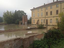 Auto trascinate dall'acqua di Nure e Trebbia
Un morto e due dispersi nel Piacentino