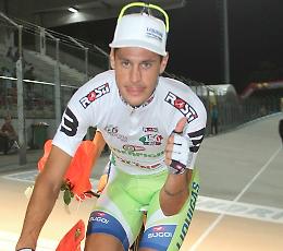 Jacopo Guarnieri in azzurro