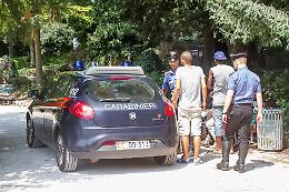 Spaccia ai giardini, arrestato