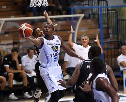 Varese e arbitri, Vanoli ko al PalaRadi (70-79)