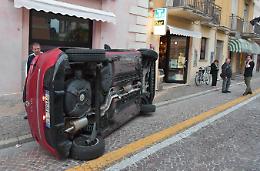 L'incidente in via Cairoli è un caso politico