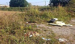 Le immagini delle discariche abusive a Castelvetro