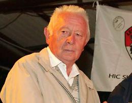Paese in lutto per lo sportivo e poeta