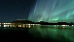Dal tramonto all'alba: lo spettacolo mozzafiato dell'aurora boreale