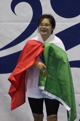 A Campo di Marte la portabandiera è la cremonese Maria Bresciani