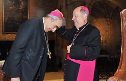 Duomo di Crema esaurito per l'ordinazione di don Manenti