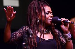 Dal blues al jazz con la straordinaria voce di Catherine Russell