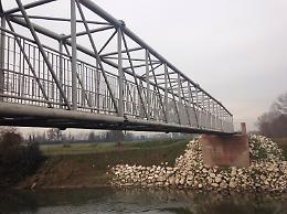 Salvo il 'Ponte della Barca'