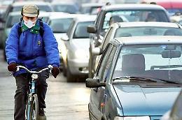Veleni nell'aria ancora in aumento. 'Vertice' per il piano emergenza