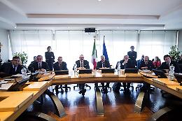 Una grande alleanza contro l'emergenza