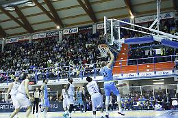 Una Vanoli a tutta grinta
sbanca Brindisi 81-76